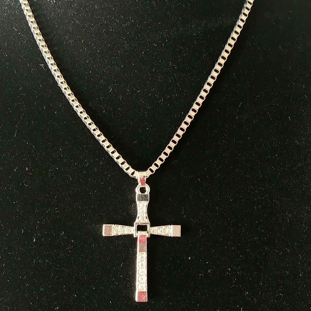 F&F Silver Cross Pendant Necklace